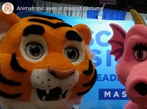 https://mascotmakers.com/ website
